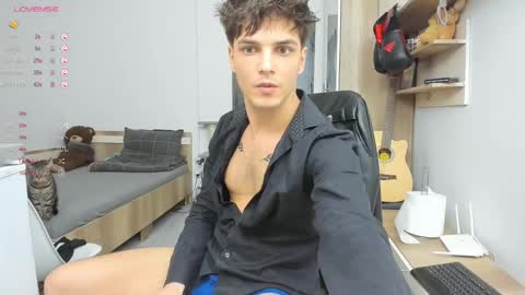 Frankie  online show from 02/16/25, 03:16