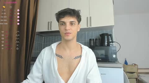 Frankie  online show from 03/11/25, 03:59