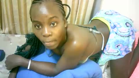Snapshot of angelgodess30 chatting on 05/18/26, 07:14 Angle online show from 05/18/26, 07:14