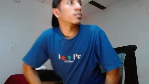 Snapshot of angelhil chatting on 04/13/26, 01:33 Angel of littlebandido online show from 04/13/26, 01:33