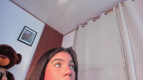 Snapshot of angeli_sexi chatting on 05/21/26, 12:50 Carolina online show from 05/21/26, 12:50