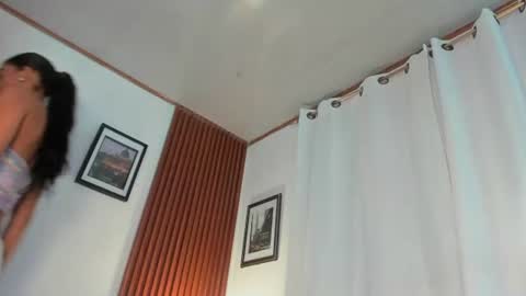 Snapshot of angeli_sexi chatting on 06/16/26, 11:40 Carolina online show from 06/16/26, 11:40