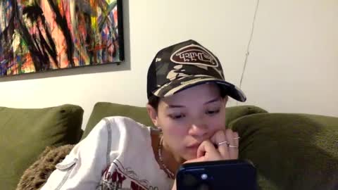 Snapshot of angelia01m chatting on 09/25/25, 02:37 angelia01m online show from 09/25/25, 02:37