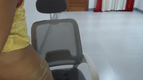 Snapshot of angelic_face_808 chatting on 09/12/25, 10:26 DIVINE ANGEL online show from 09/12/25, 10:26