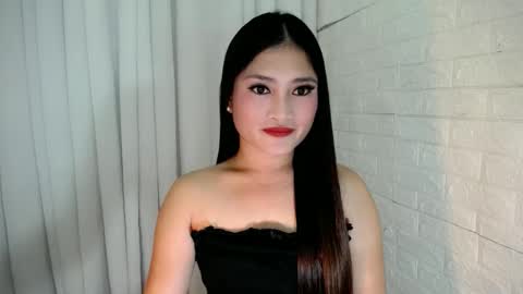 Snapshot of angelic_girlxx chatting on 02/10/25, 10:31 Angie online show from 02/10/25, 10:31