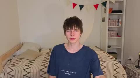 Snapshot of angelic_look chatting on 09/09/25, 05:51 Daniel online show from 09/09/25, 05:51