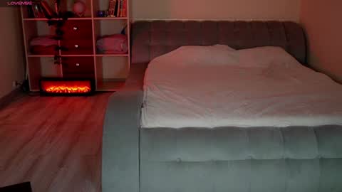 Snapshot of angelic_lovers_ chatting on 01/01/25, 10:35 Gabby online show from 01/01/25, 10:35