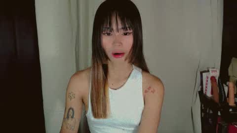 Snapshot of angelic_sex chatting on 02/02/26, 04:44 Angelica online show from 02/02/26, 04:44