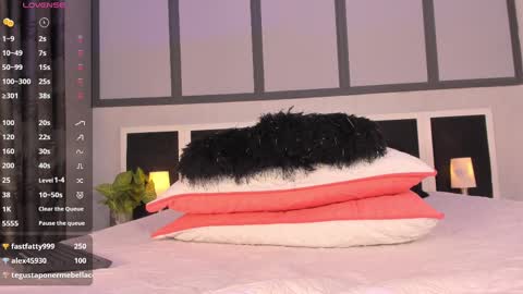 Snapshot of angelica_soft chatting on 03/01/25, 11:04 U can call me Angel online show from 03/01/25, 11:04