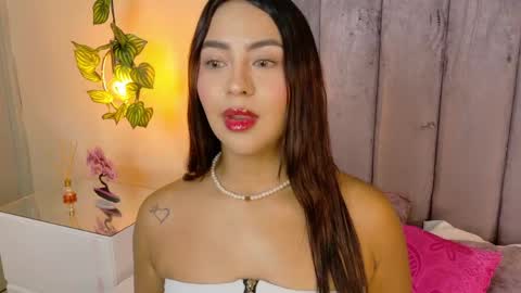 angelicaa_garcia online show from 04/24/26, 11:34