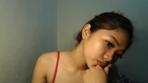 Snapshot of angelicagoddesslover chatting on 04/27/26, 04:43 angelicagoddesslover online show from 04/27/26, 04:43