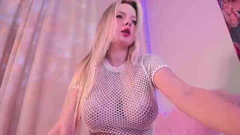 Angelica  online show from 03/01/25, 09:37