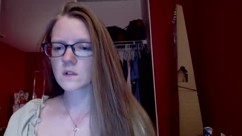 Snapshot of angelicangel3 chatting on 01/02/25, 03:48 AngelicAngel online show from 01/02/25, 03:48