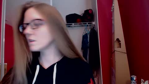 Snapshot of angelicangel3 chatting on 02/05/25, 12:53 AngelicAngel online show from 02/05/25, 12:53