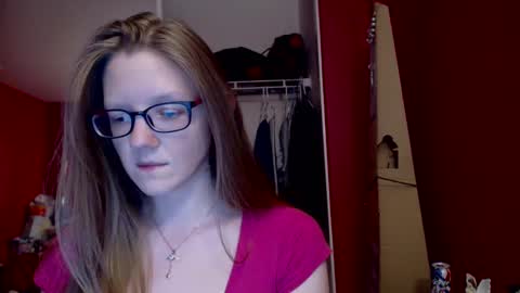 Snapshot of angelicangel3 chatting on 02/17/25, 05:36 AngelicAngel online show from 02/17/25, 05:36