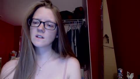 Snapshot of angelicangel3 chatting on 02/21/25, 04:18 AngelicAngel online show from 02/21/25, 04:18
