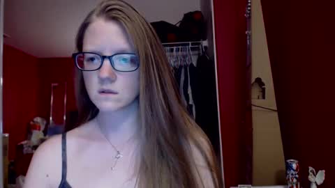 Snapshot of angelicangel3 chatting on 02/25/25, 06:47 AngelicAngel online show from 02/25/25, 06:47