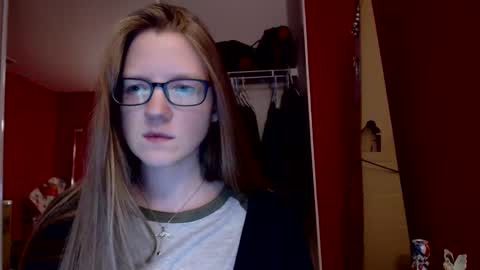 Snapshot of angelicangel3 chatting on 03/09/25, 03:32 AngelicAngel online show from 03/09/25, 03:32