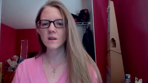 Snapshot of angelicangel3 chatting on 03/11/25, 05:35 AngelicAngel online show from 03/11/25, 05:35