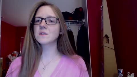 Snapshot of angelicangel3 chatting on 03/12/25, 12:31 AngelicAngel online show from 03/12/25, 12:31