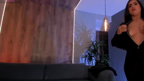  Angelica Vega  online show from 10/16/25, 08:43