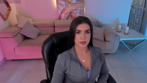  Angelica Vega  online show from 11/18/25, 07:07