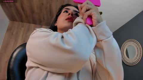 Snapshot of angelicavega_ chatting on 04/27/26, 09:29 Angelica Vega online show from 04/27/26, 09:29