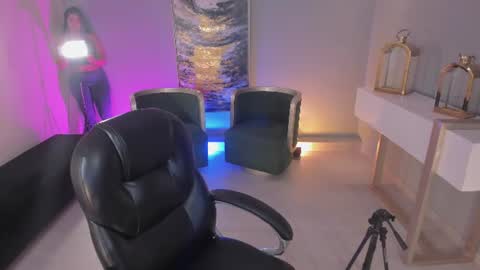 Snapshot of angelicavega_ chatting on 06/19/26, 08:34 Angelica Vega online show from 06/19/26, 08:34