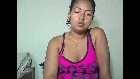 Snapshot of angelice33 chatting on 01/06/26, 05:44 angelice33 online show from 01/06/26, 05:44