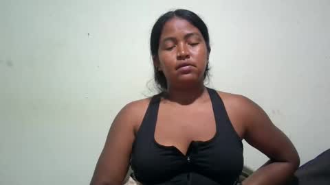 Snapshot of angelice33 chatting on 02/04/26, 06:14 angelice33 online show from 02/04/26, 06:14