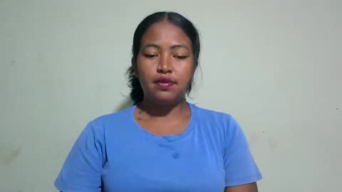 Snapshot of angelice33 chatting on 02/05/26, 06:18 angelice33 online show from 02/05/26, 06:18