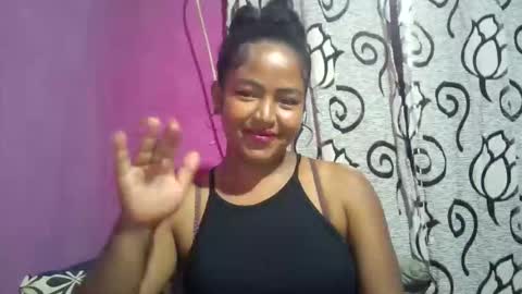 Snapshot of angelice33 chatting on 02/27/26, 05:29 angelice33 online show from 02/27/26, 05:29