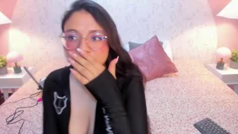 Snapshot of angelie_rosebrm chatting on 03/14/26, 03:34 Angelica online show from 03/14/26, 03:34