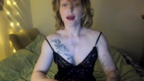 Snapshot of angelikaburn chatting on 04/11/26, 06:34 Angelika online show from 04/11/26, 06:34