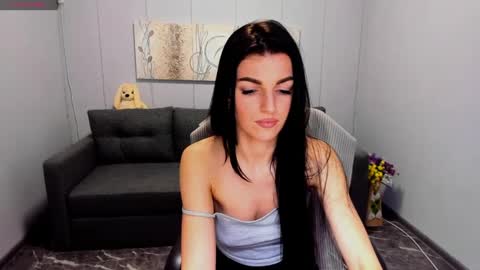 Angelina online show from 12/09/24, 06:35