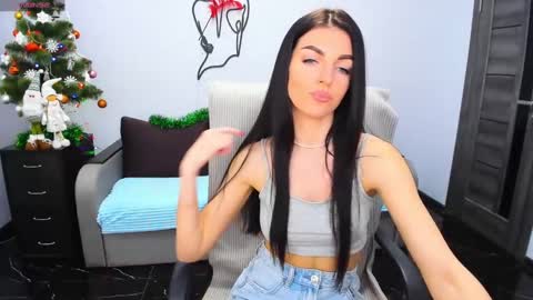 Angelina online show from 12/26/24, 05:08