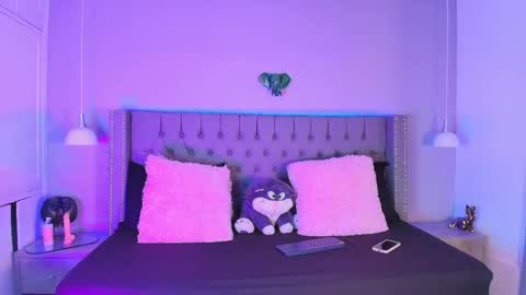 Snapshot of angelina_honey_ chatting on 04/20/26, 04:04 Angelina Honey online show from 04/20/26, 04:04