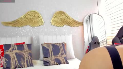 Snapshot of angelina_ruspoli chatting on 05/07/26, 04:56 Angelina online show from 05/07/26, 04:56