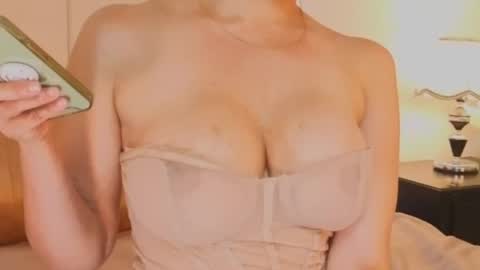 Snapshot of angelinadorian chatting on 05/22/26, 08:36 Angelina Dorian online show from 05/22/26, 08:36