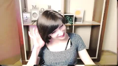 Snapshot of angelinalov_ chatting on 05/19/26, 08:09 Angelina online show from 05/19/26, 08:09