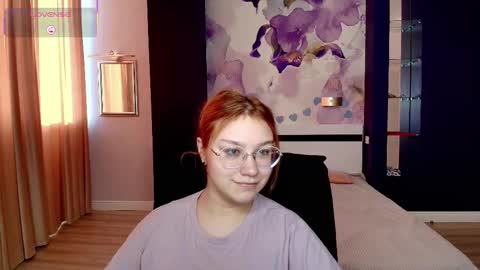 AngelinaLow online show from 12/19/25, 12:23