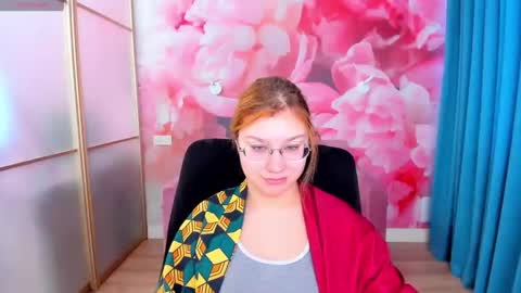 AngelinaLow online show from 02/13/26, 06:53