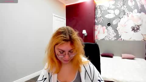 AngelinaLow online show from 02/14/26, 08:00