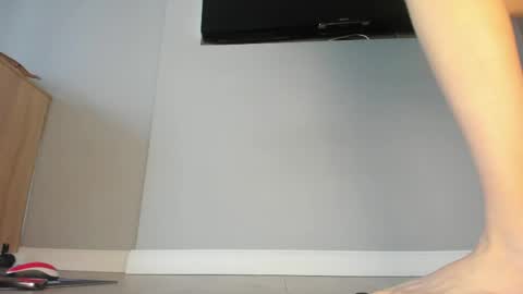 Snapshot of angelinamoore281 chatting on 04/08/26, 04:01 angelinamoore281 online show from 04/08/26, 04:01