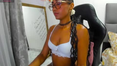 Snapshot of angelinamurphy chatting on 06/27/26, 04:17 AngelinaMurphy online show from 06/27/26, 04:17