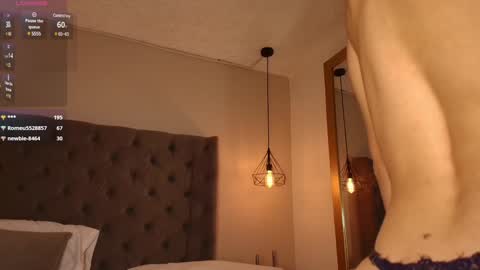   online show from 01/05/25, 12:42