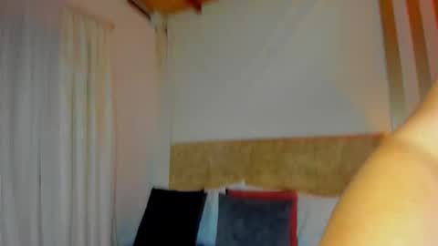 Snapshot of angelinarouse_ chatting on 11/04/25, 03:05 angelinarouse_ online show from 11/04/25, 03:05