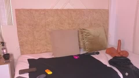 Snapshot of angelinarouse_ chatting on 06/21/26, 03:58 angelinarouse_ online show from 06/21/26, 03:58