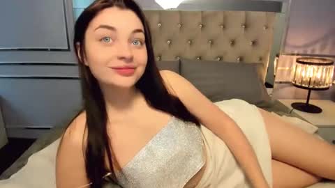 Angelina online show from 03/01/25, 09:29