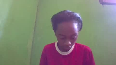 Snapshot of angeline221173 chatting on 03/15/26, 05:24 angeline221173 online show from 03/15/26, 05:24